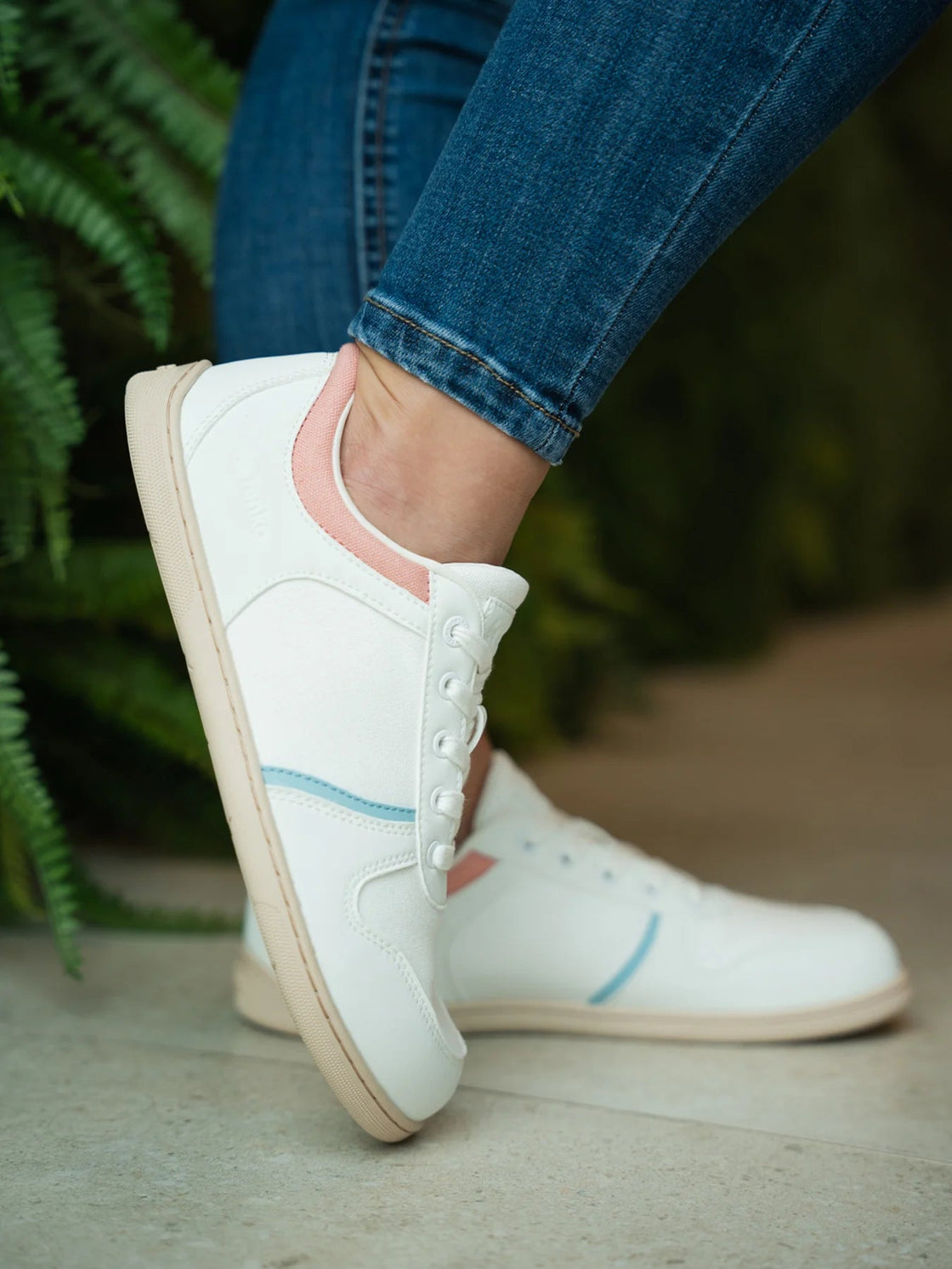 Echo Walking Shoes - MyMara