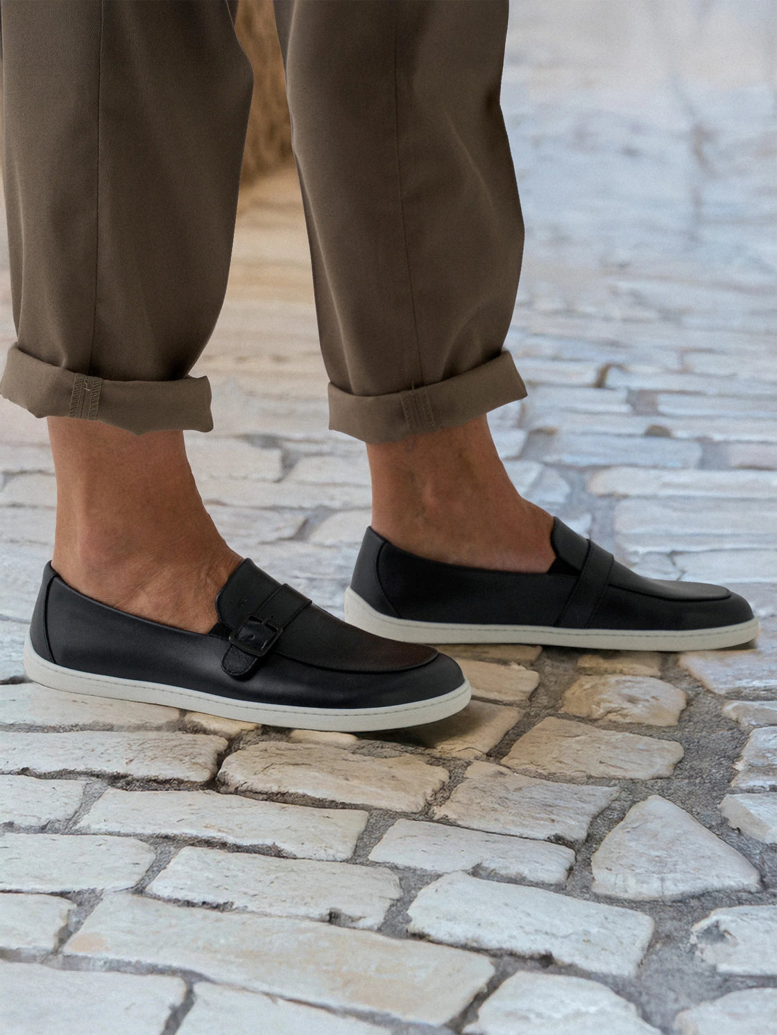 Moccasins Amadeus - Men's Leather Moccasins with Metal Buckle - MyMara