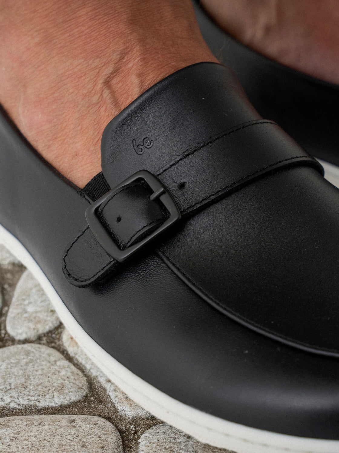 Moccasins Amadeus - Men's Leather Moccasins with Metal Buckle - MyMara