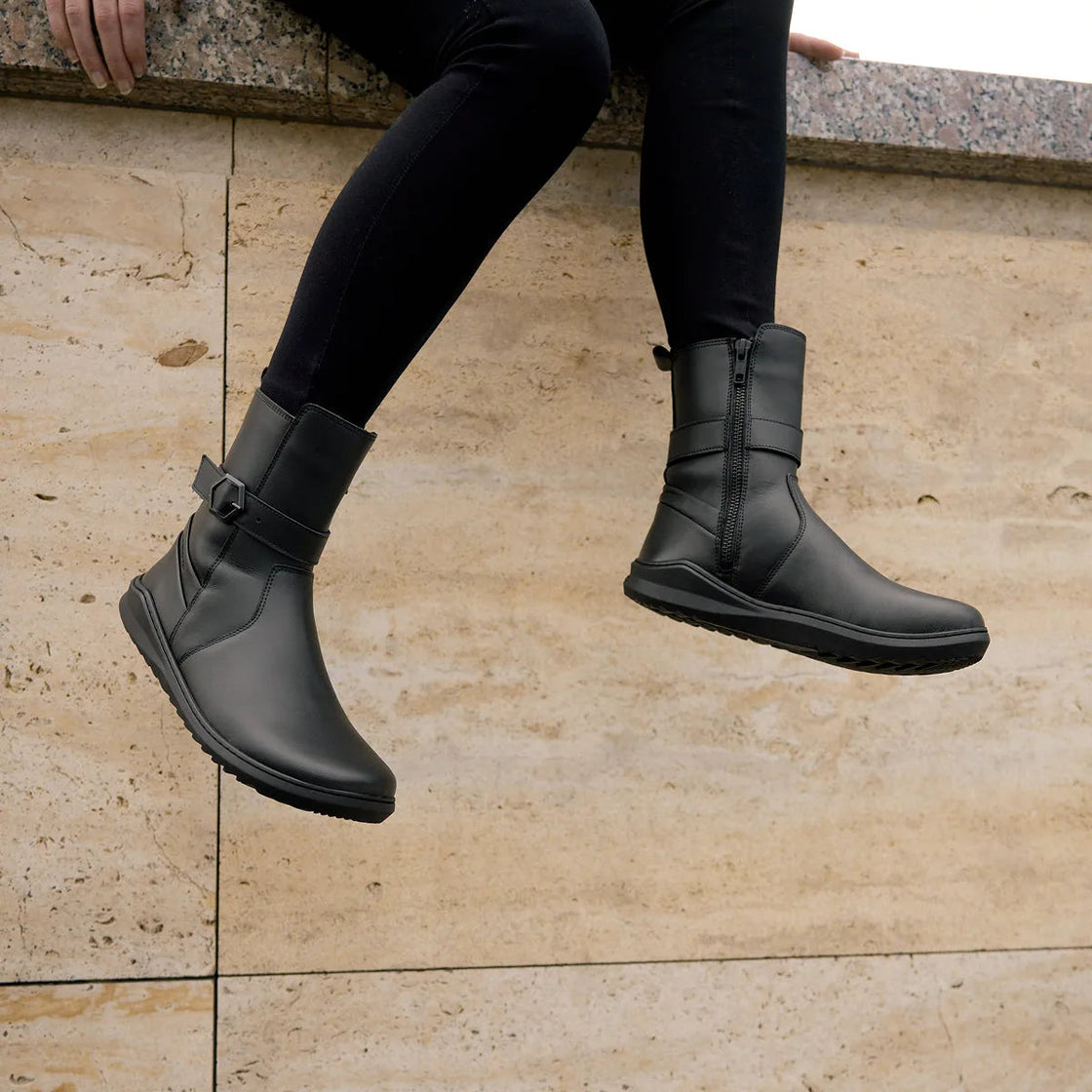 Skinners Nocturna Black in Black, product image 2